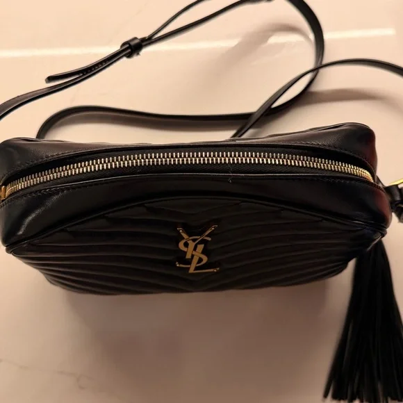 Saint Laurent Lou Black Quilted Leather Camera Bag with Tassel - Picture 2 of 10